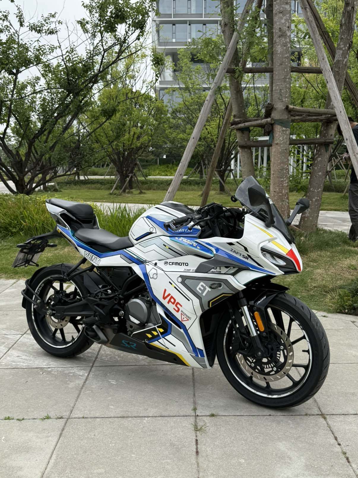 春风 250SR