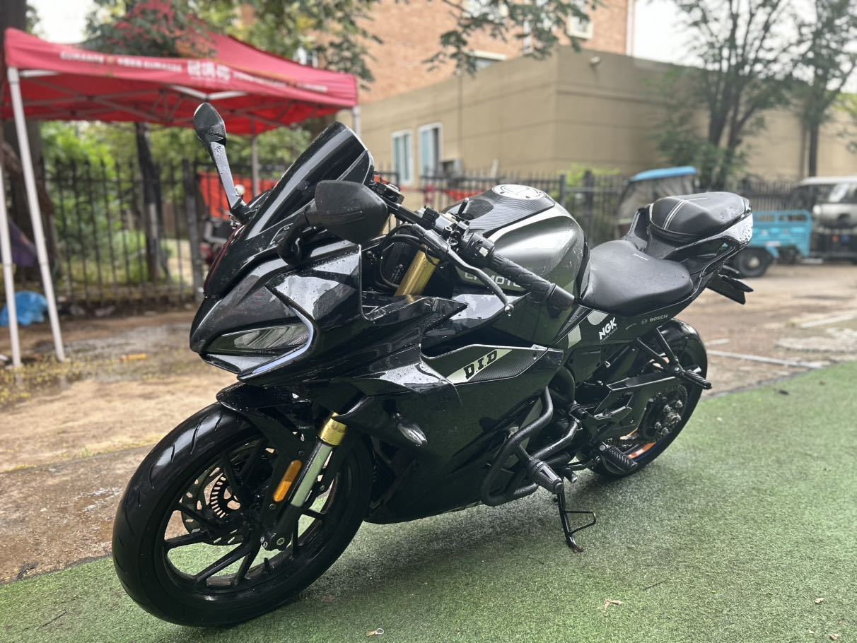 春风 250SR
