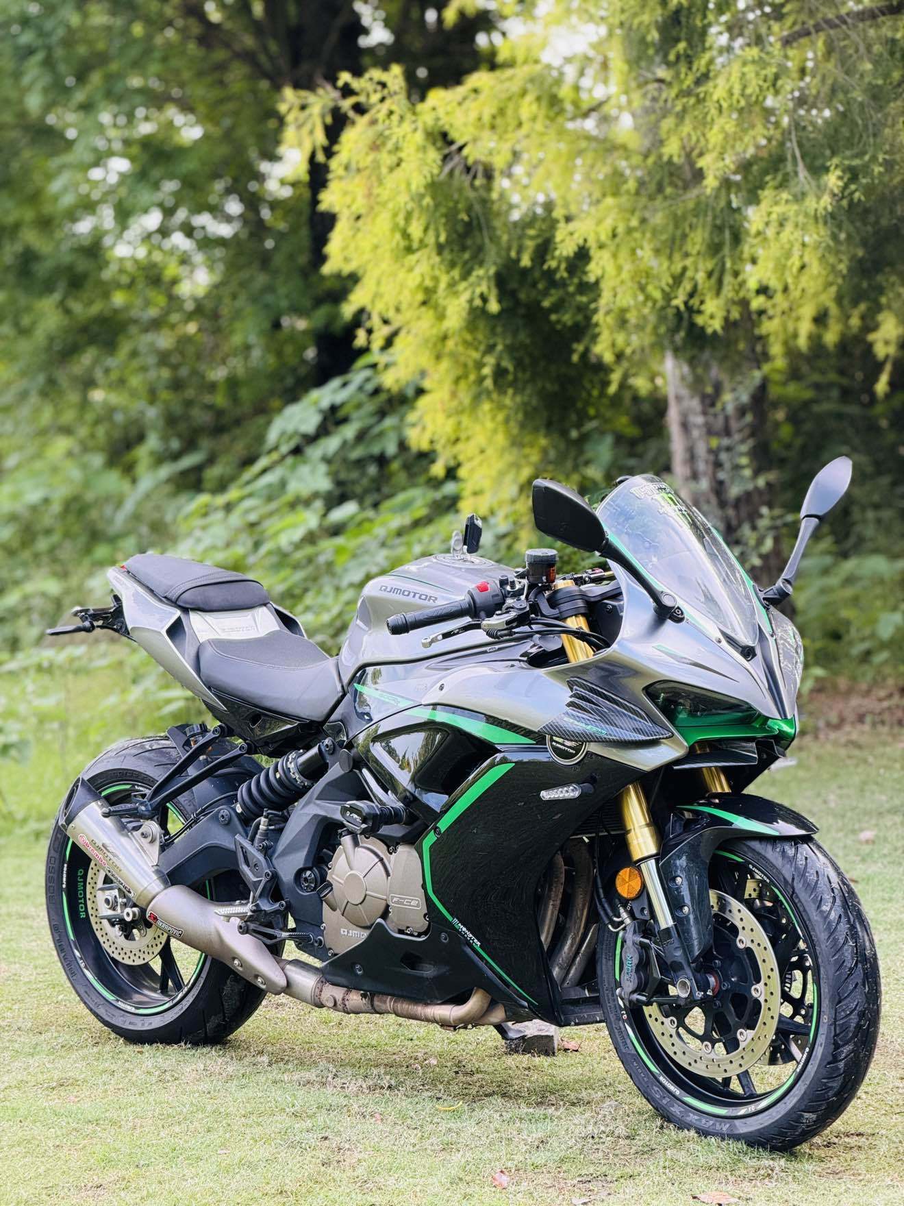 QJMOTOR 赛600