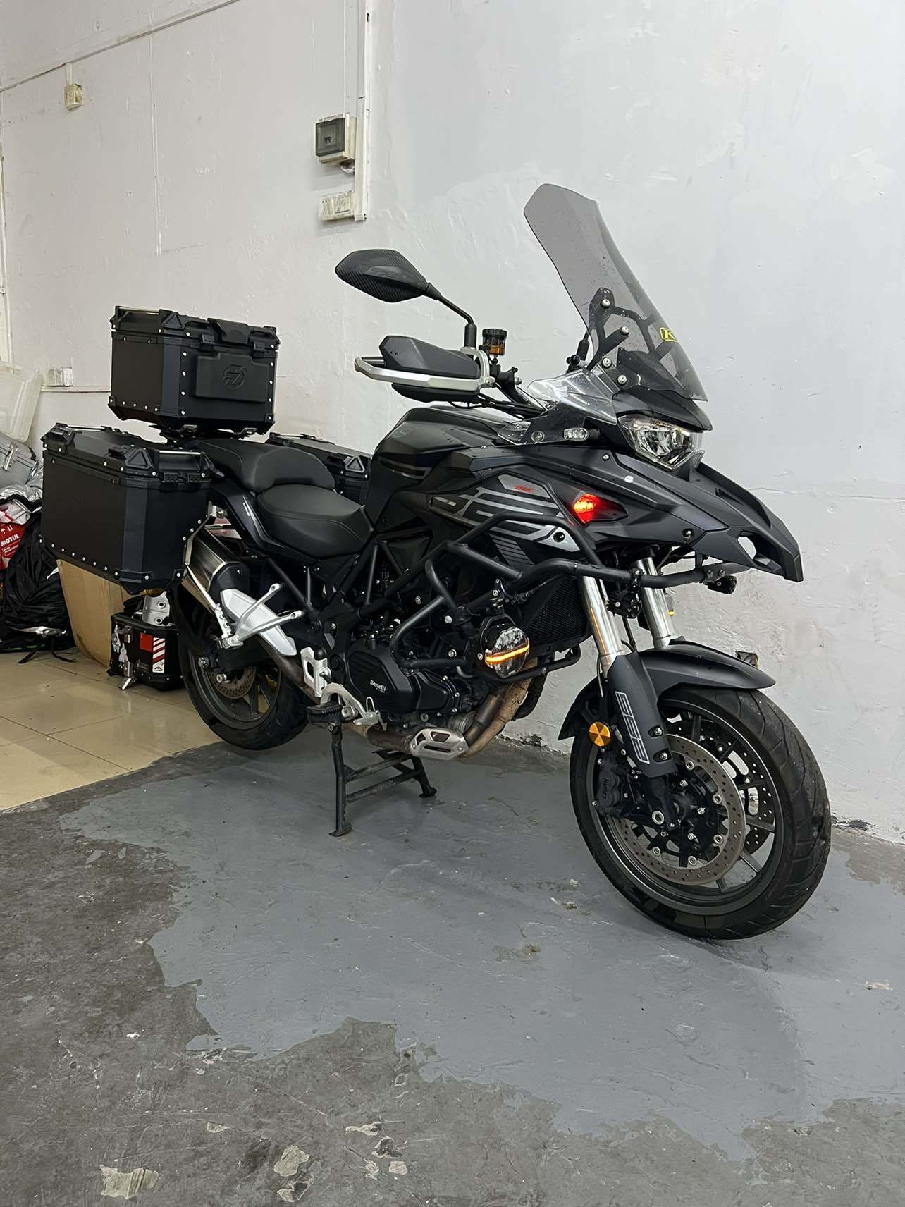 贝纳利 TRK552