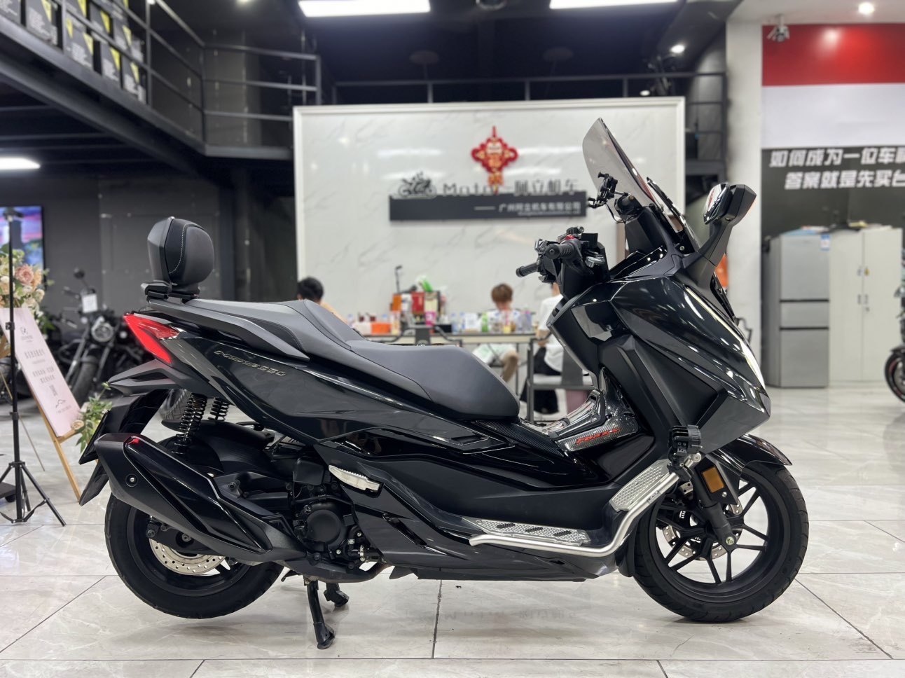 本田WING NSS350