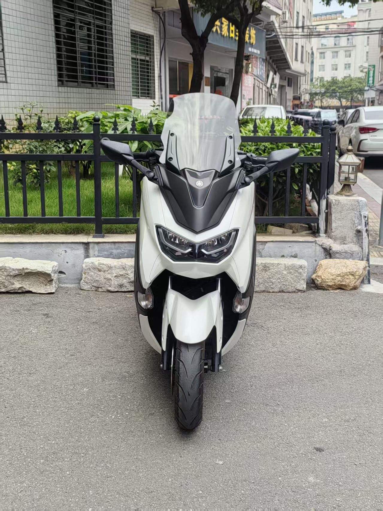 雅马哈 NMAX