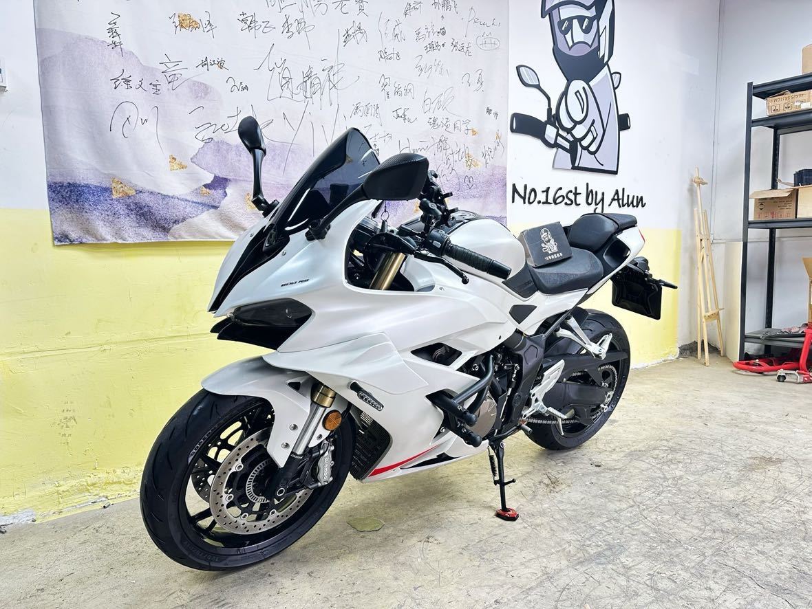 QJMOTOR 赛600