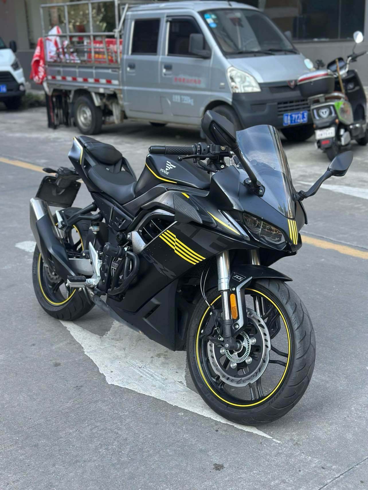 无极 250RR