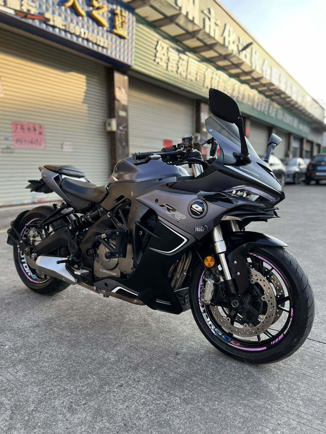 QJMOTOR 赛600