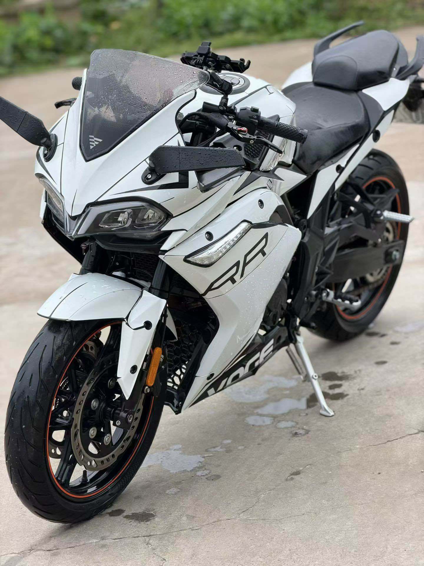 无极 300RR
