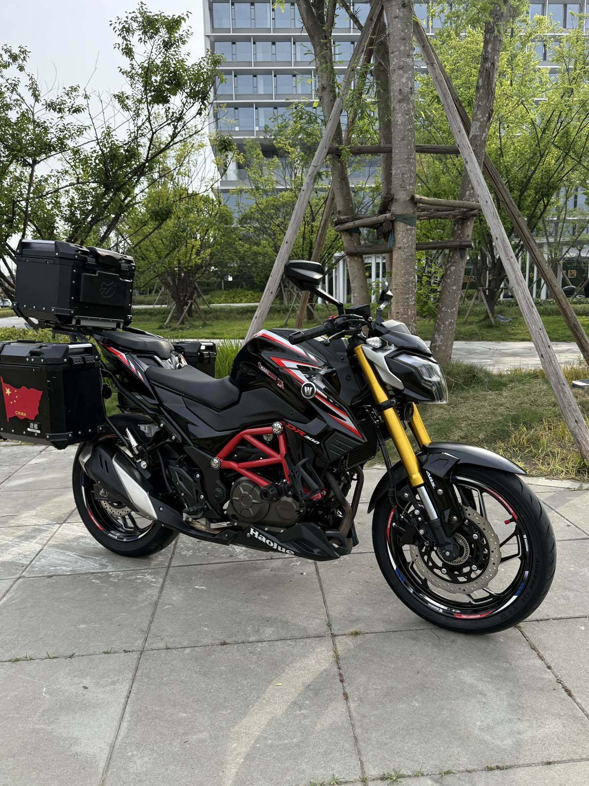 豪爵 DR300