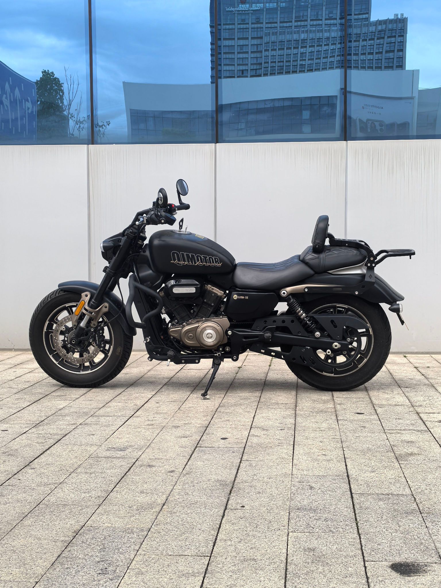 QJMOTOR 闪350