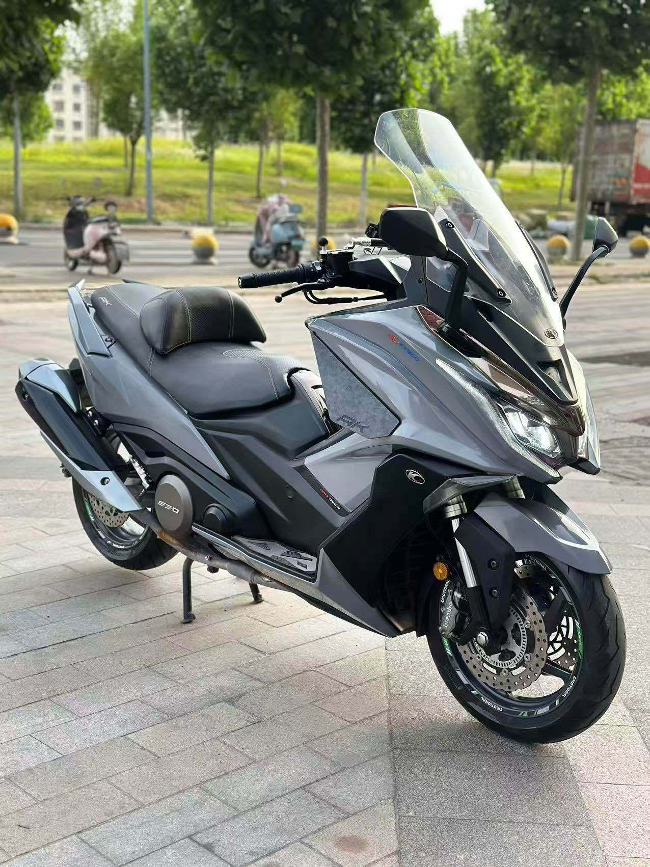 光阳 AK550