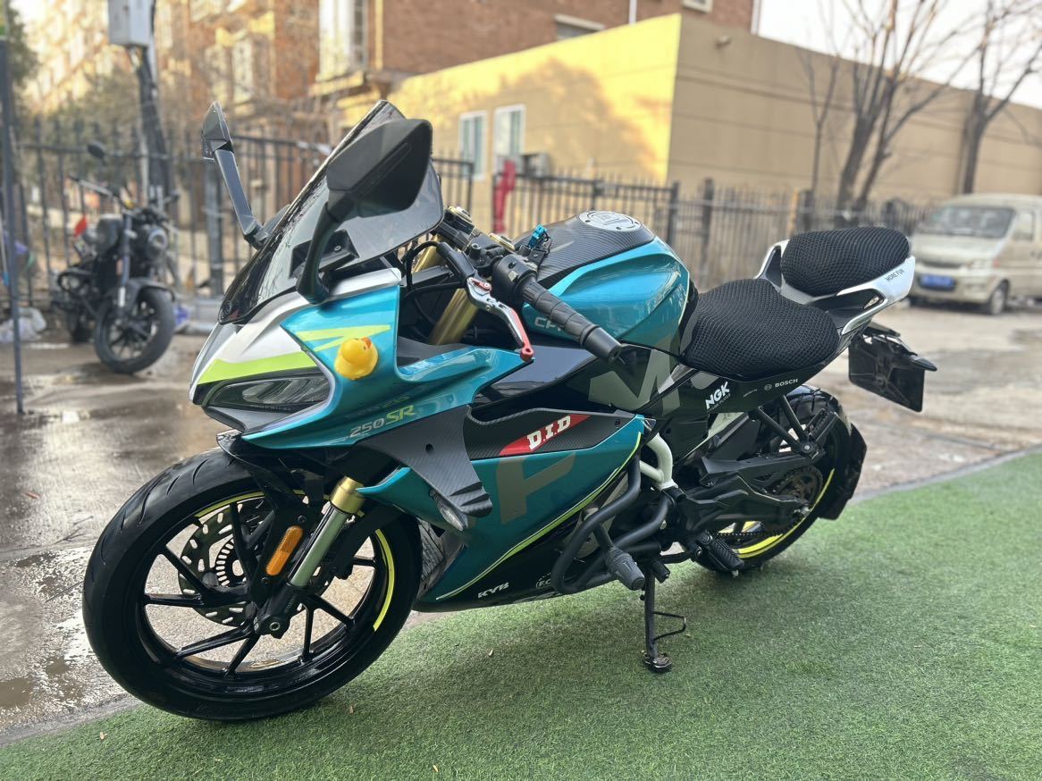 春风 250SR