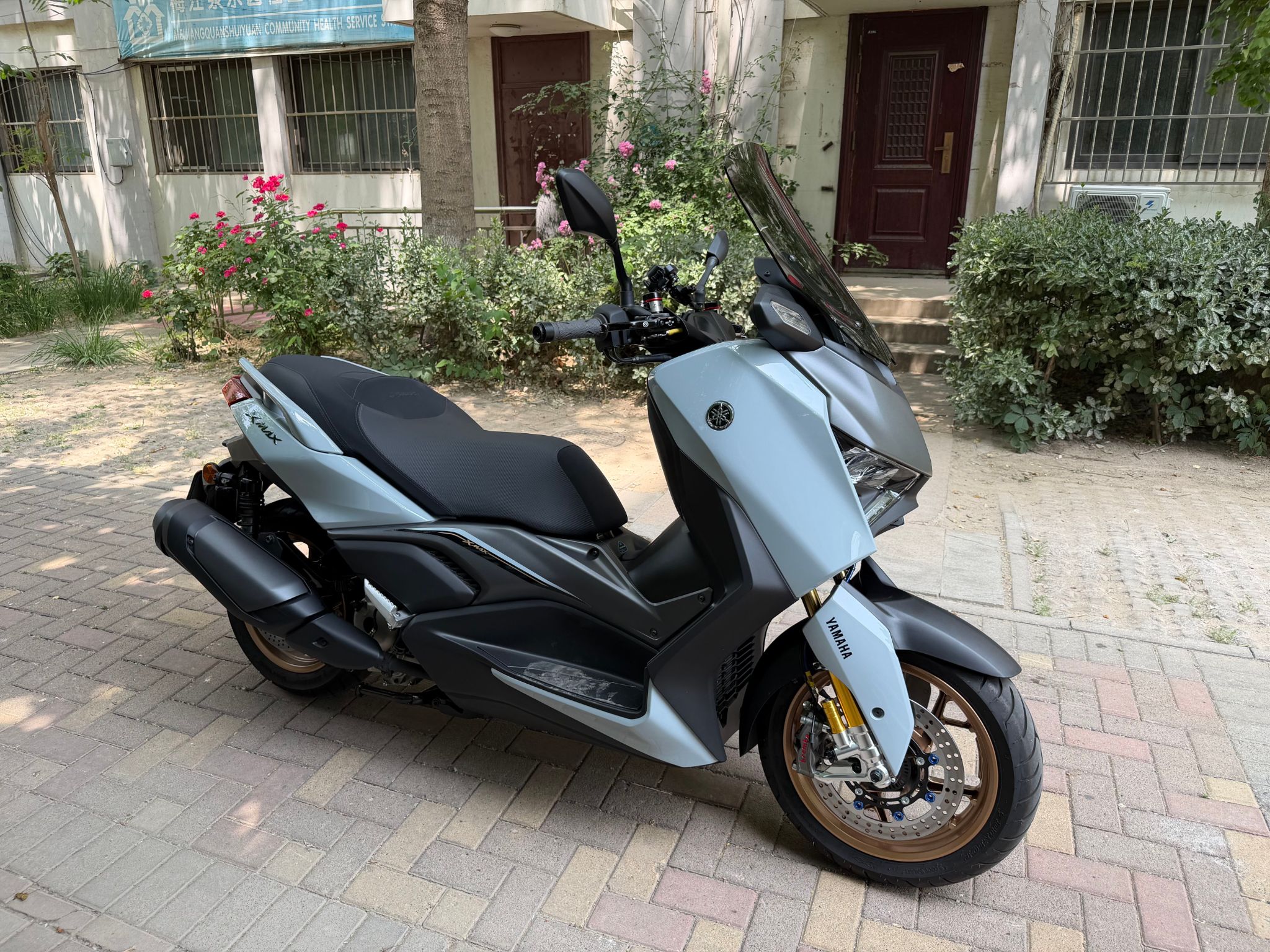 雅马哈 XMAX
