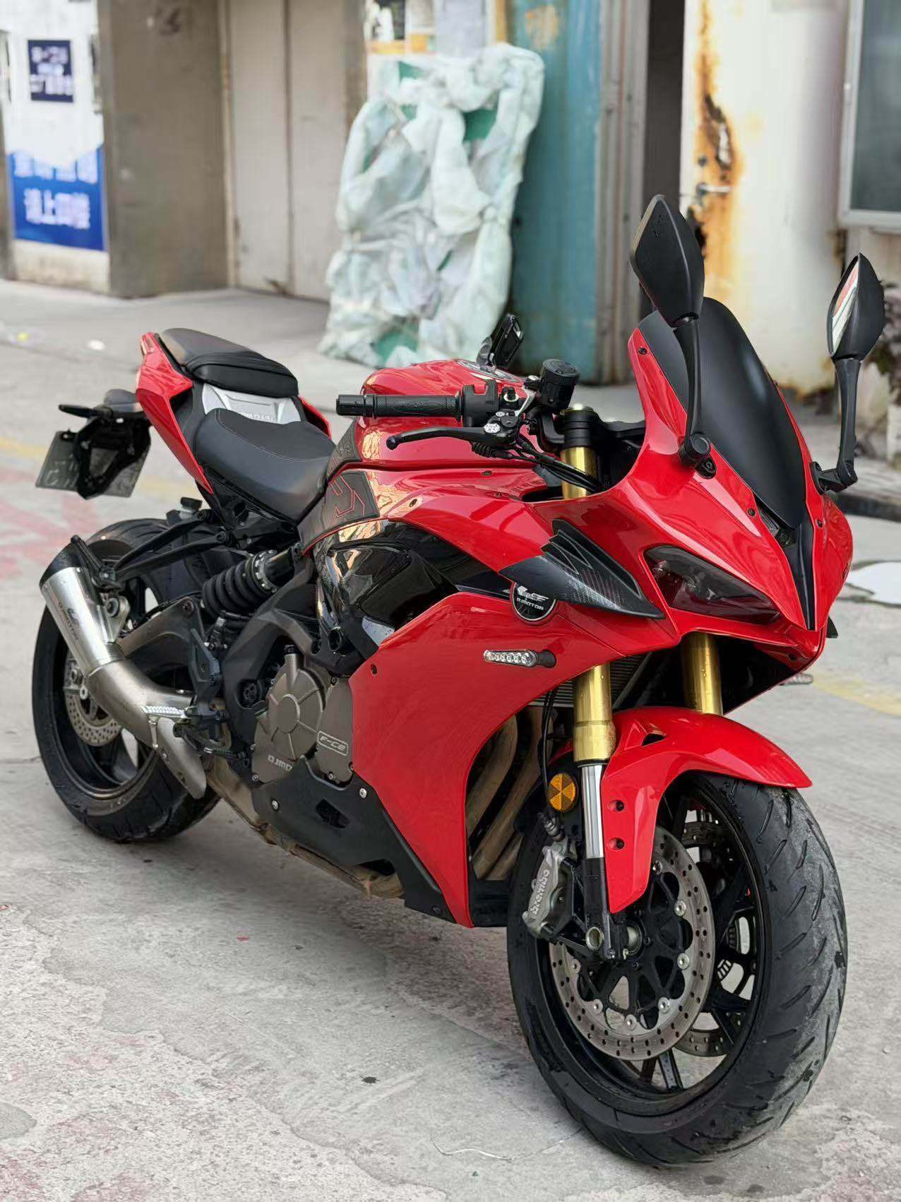 QJMOTOR 赛600