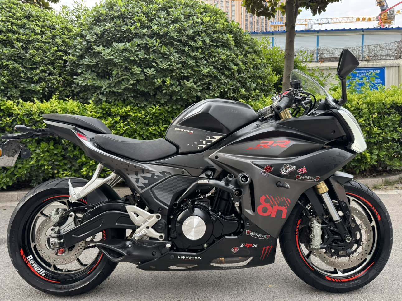 贝纳利 龙卷风 Tornado 552R
