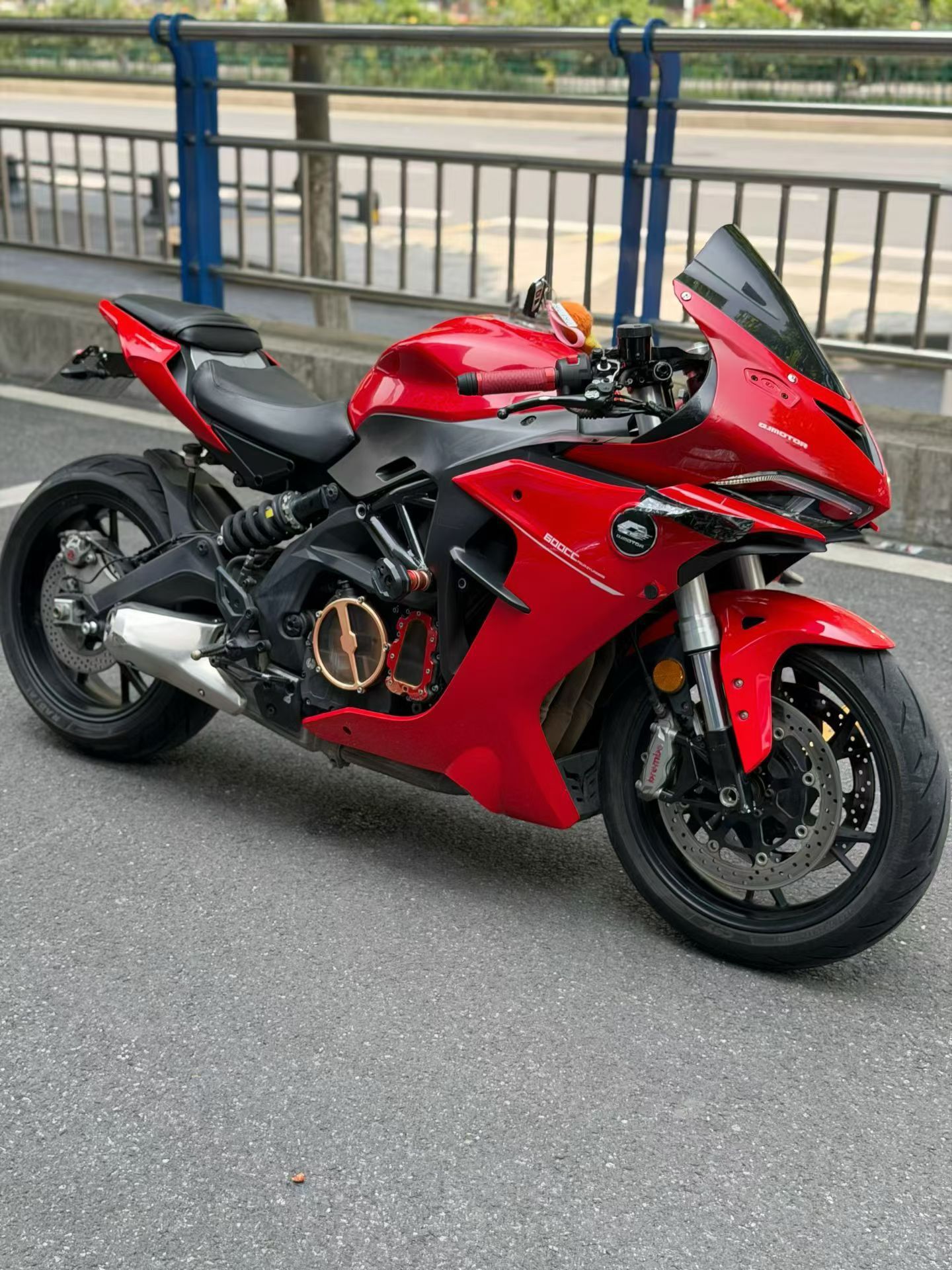 QJMOTOR 赛600