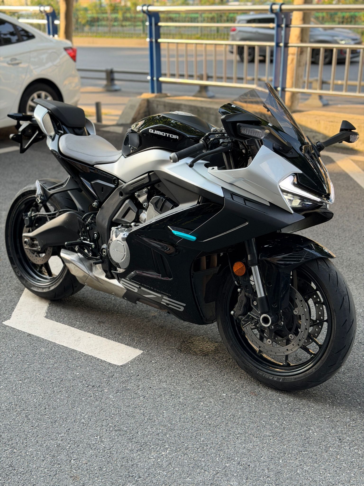 春风 675SR