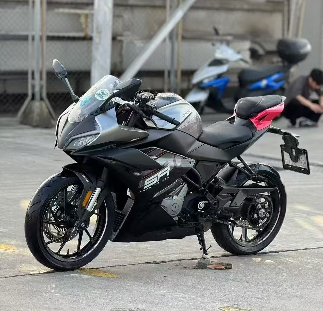 春风 250SR