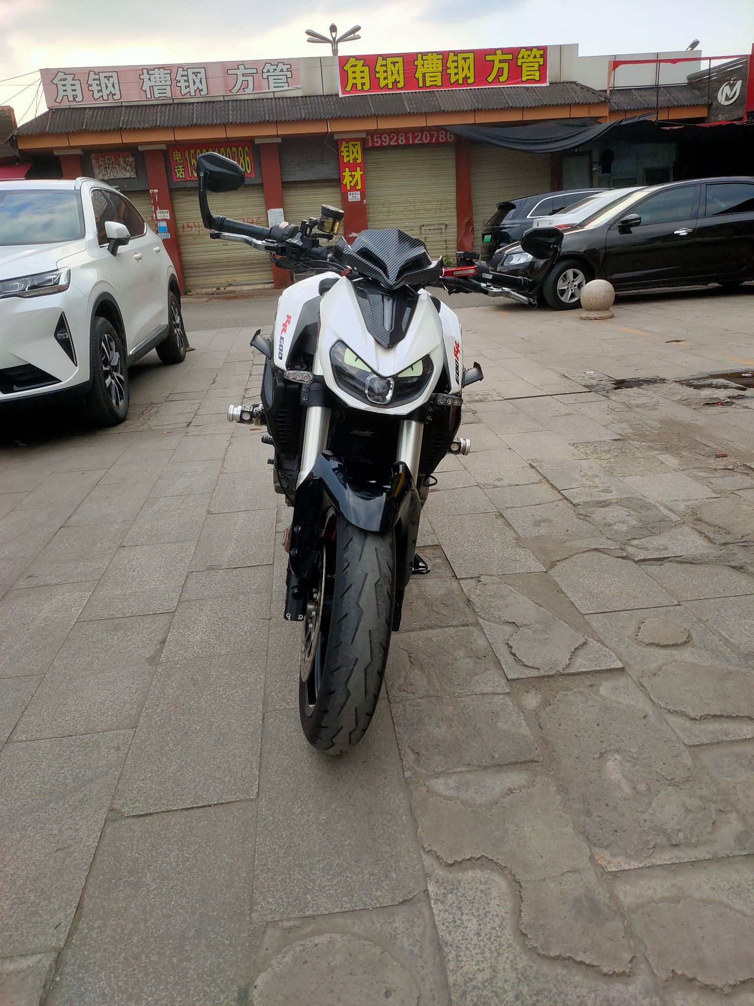 QJMOTOR 追600