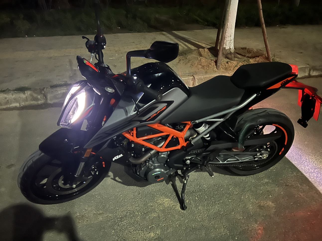 KTMR2R 250 Duke