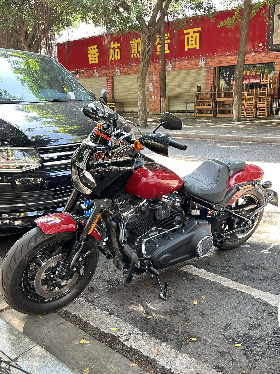 哈雷戴维森 肥霸 Fat Bob