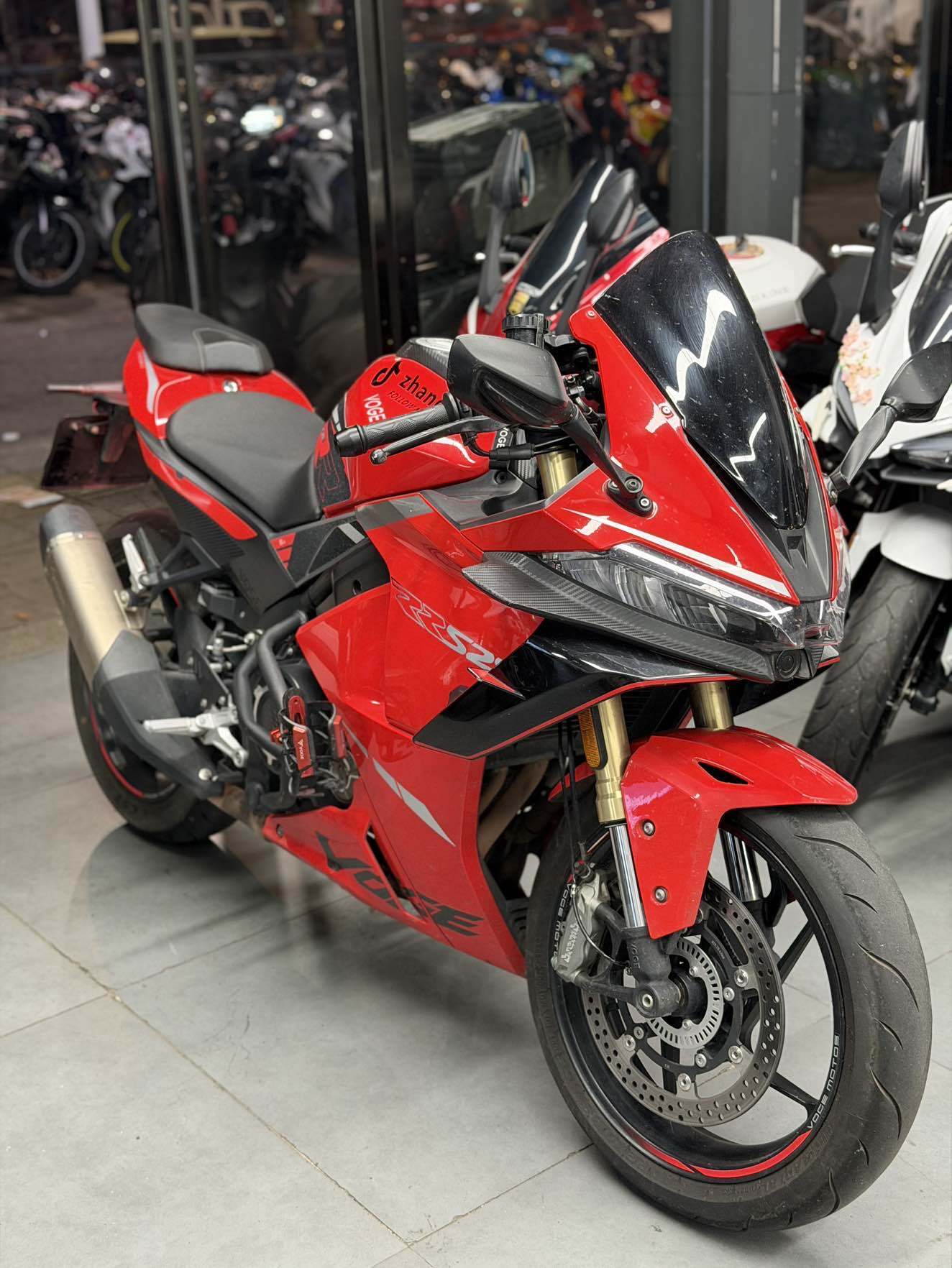 无极 RR525