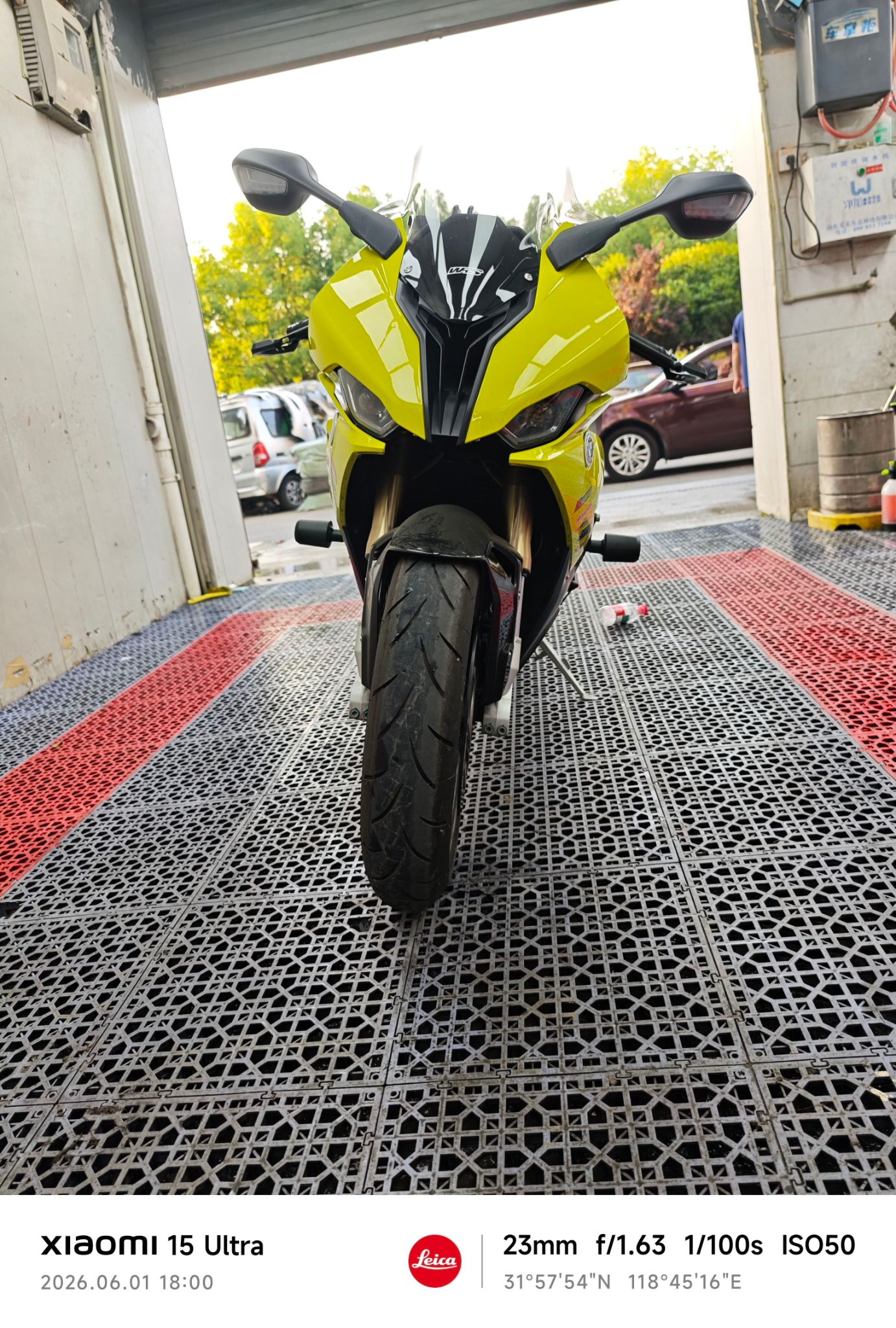 宝马 S 1000 RR