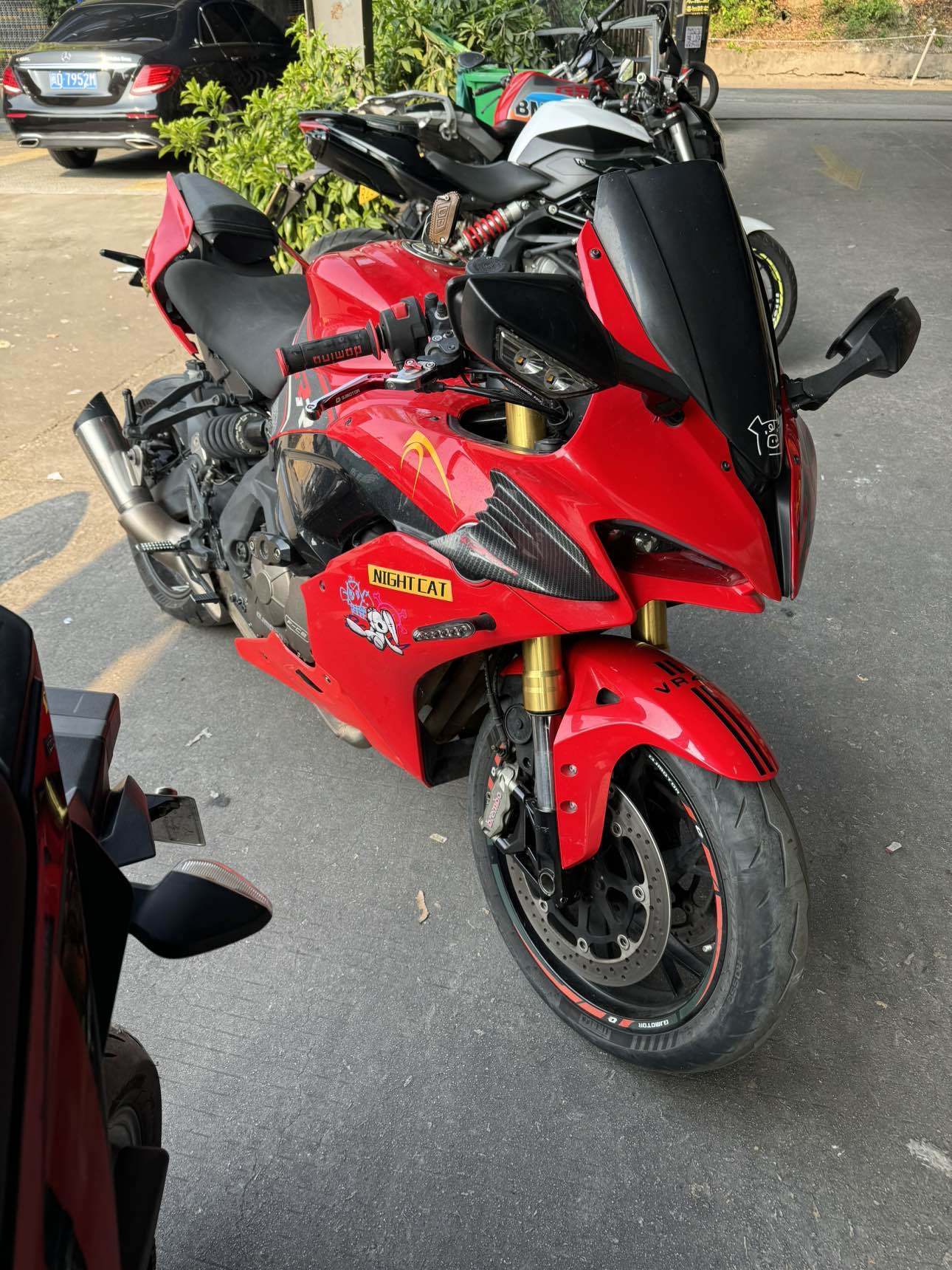 QJMOTOR 赛600
