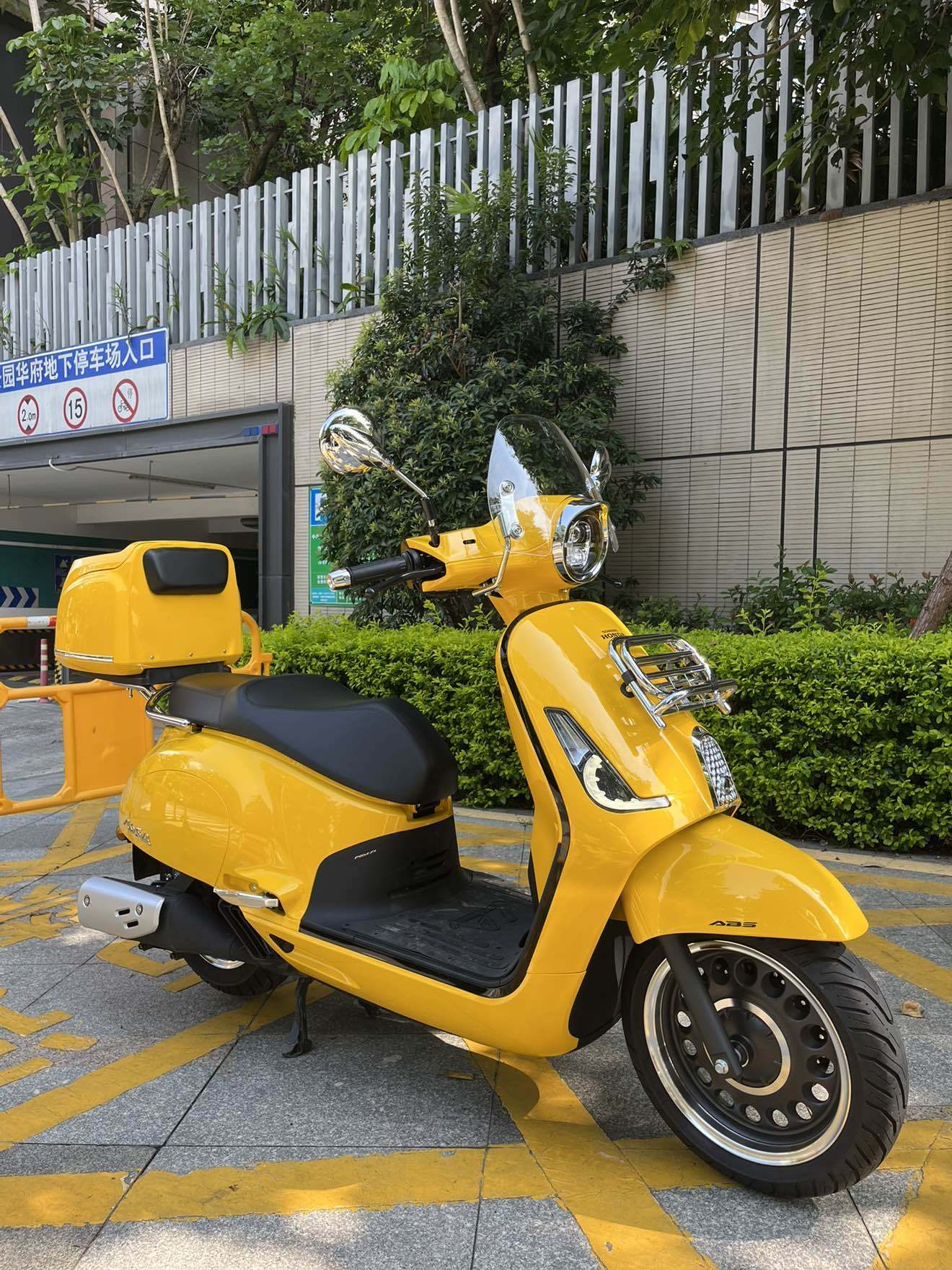 新大洲本田 NS150LA