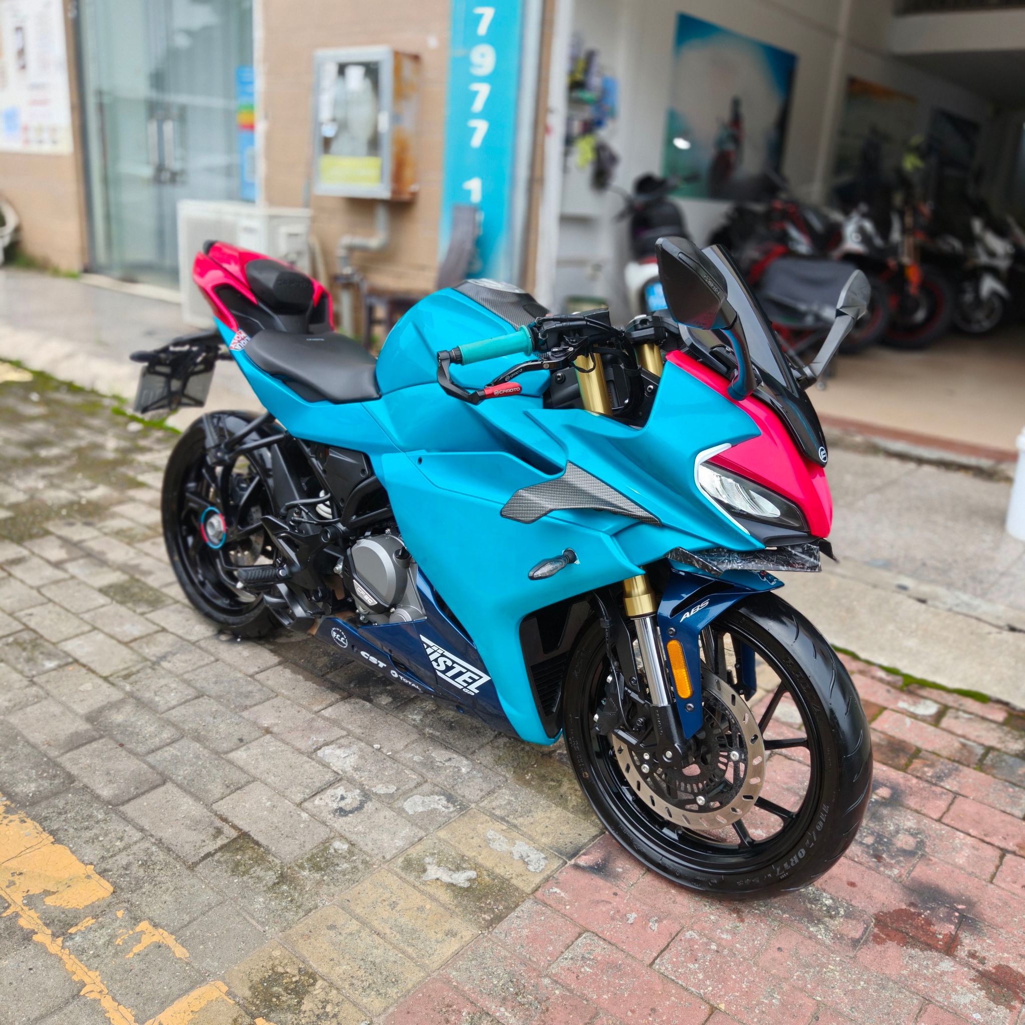 春风 250SR