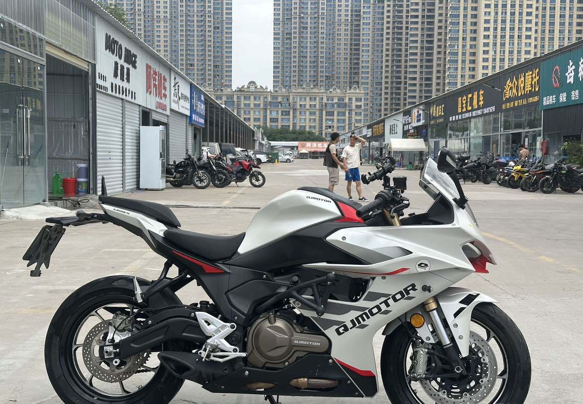 QJMOTOR 赛550