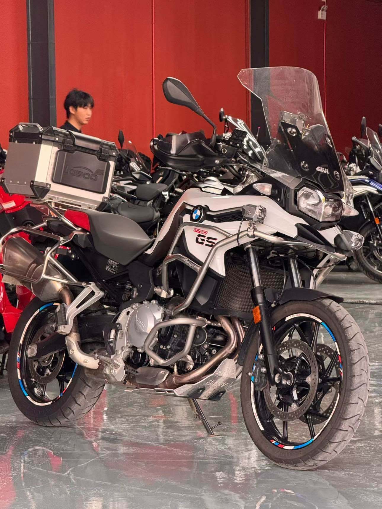 宝马 F 750 GS