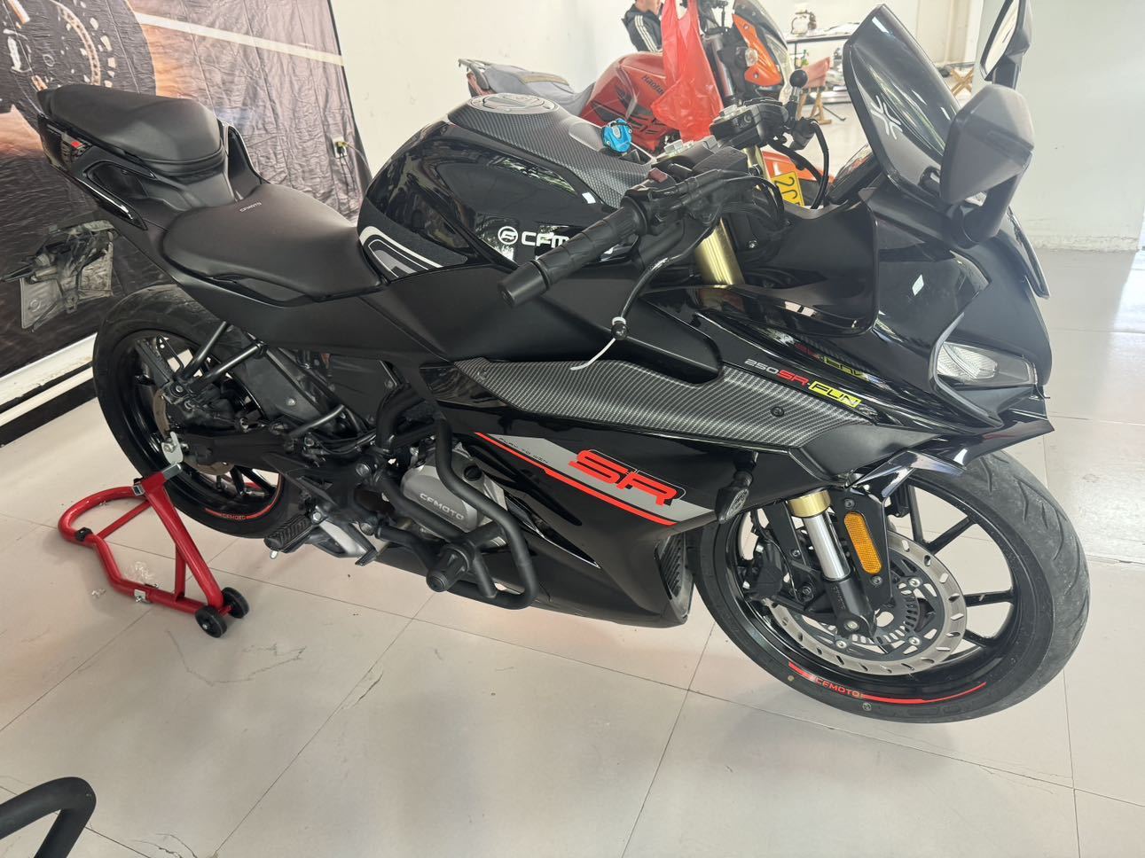 春风 250SR