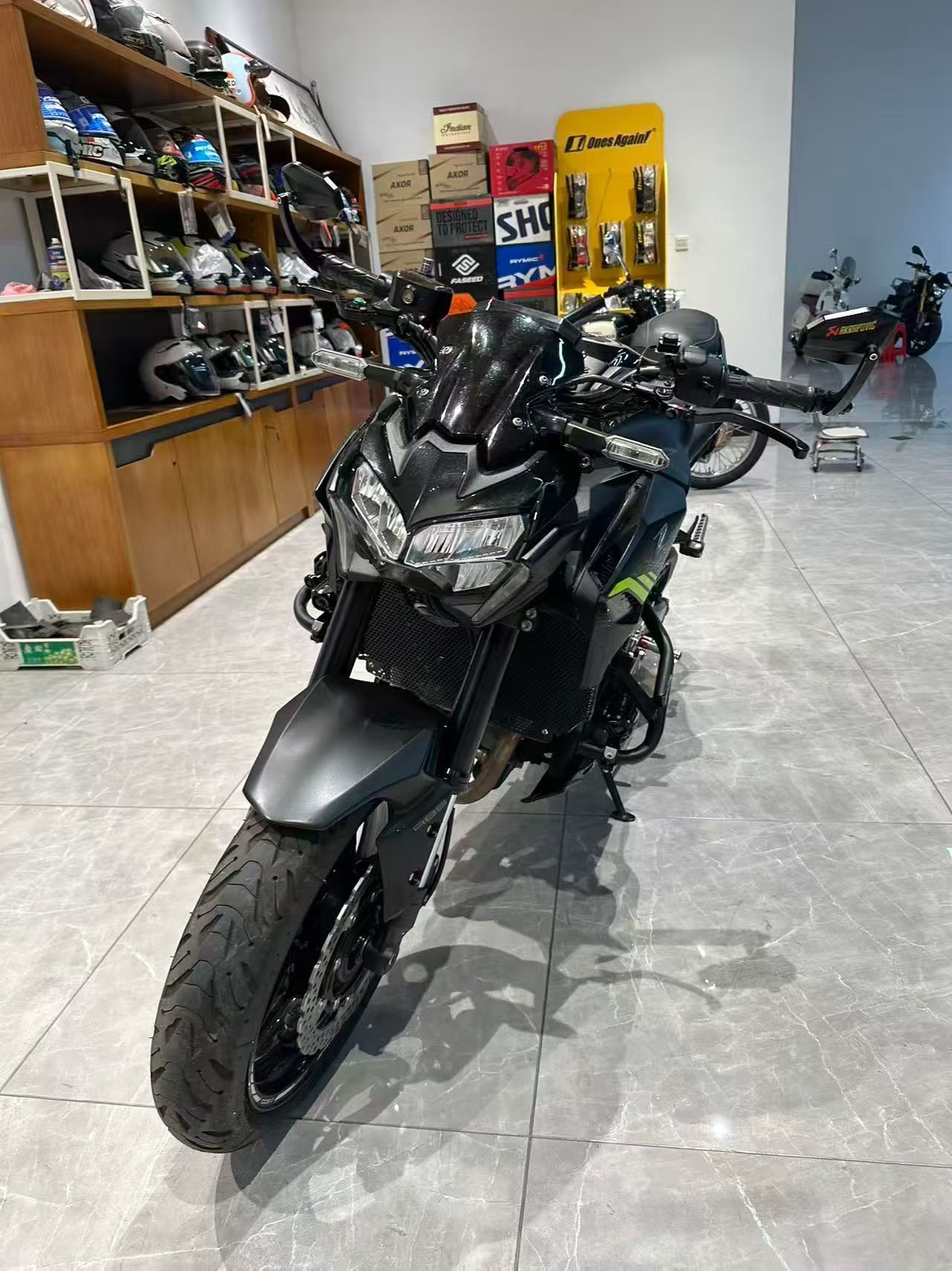 川崎 Z900
