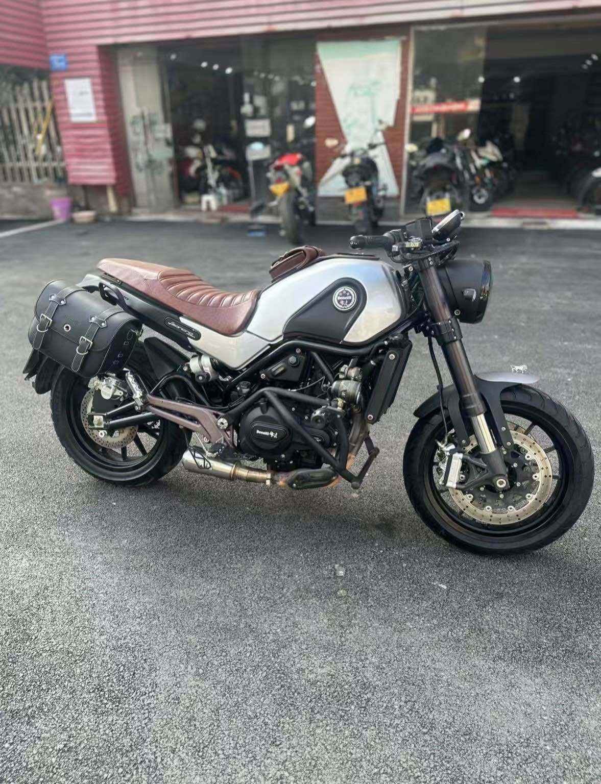 贝纳利 幼狮 Leoncino 500