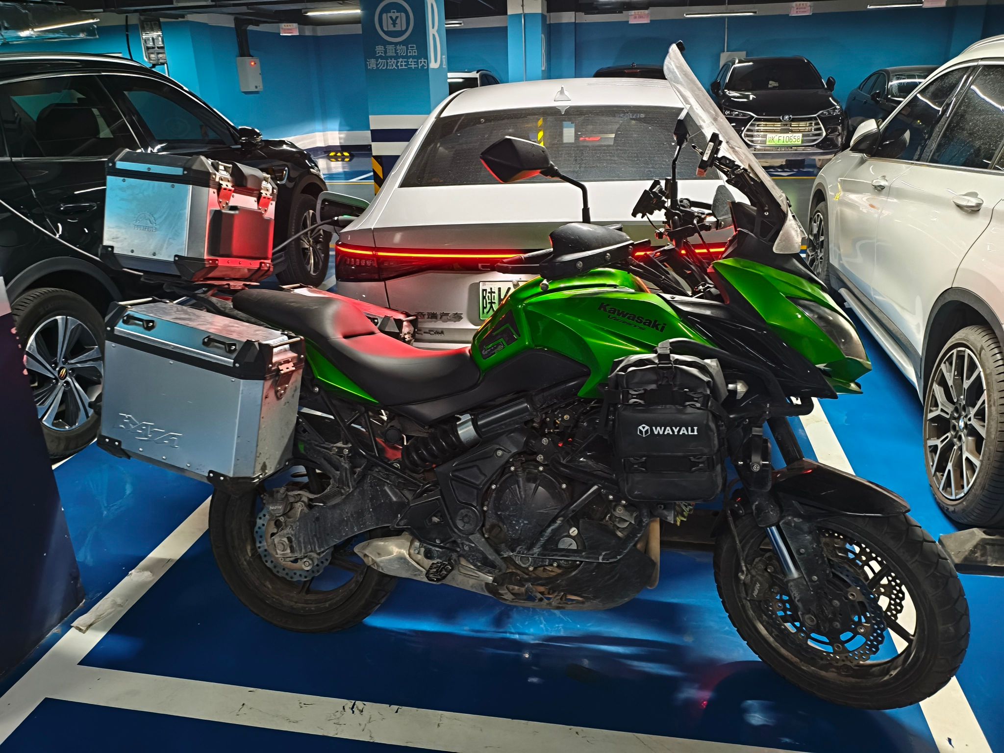 川崎 Versys 650 