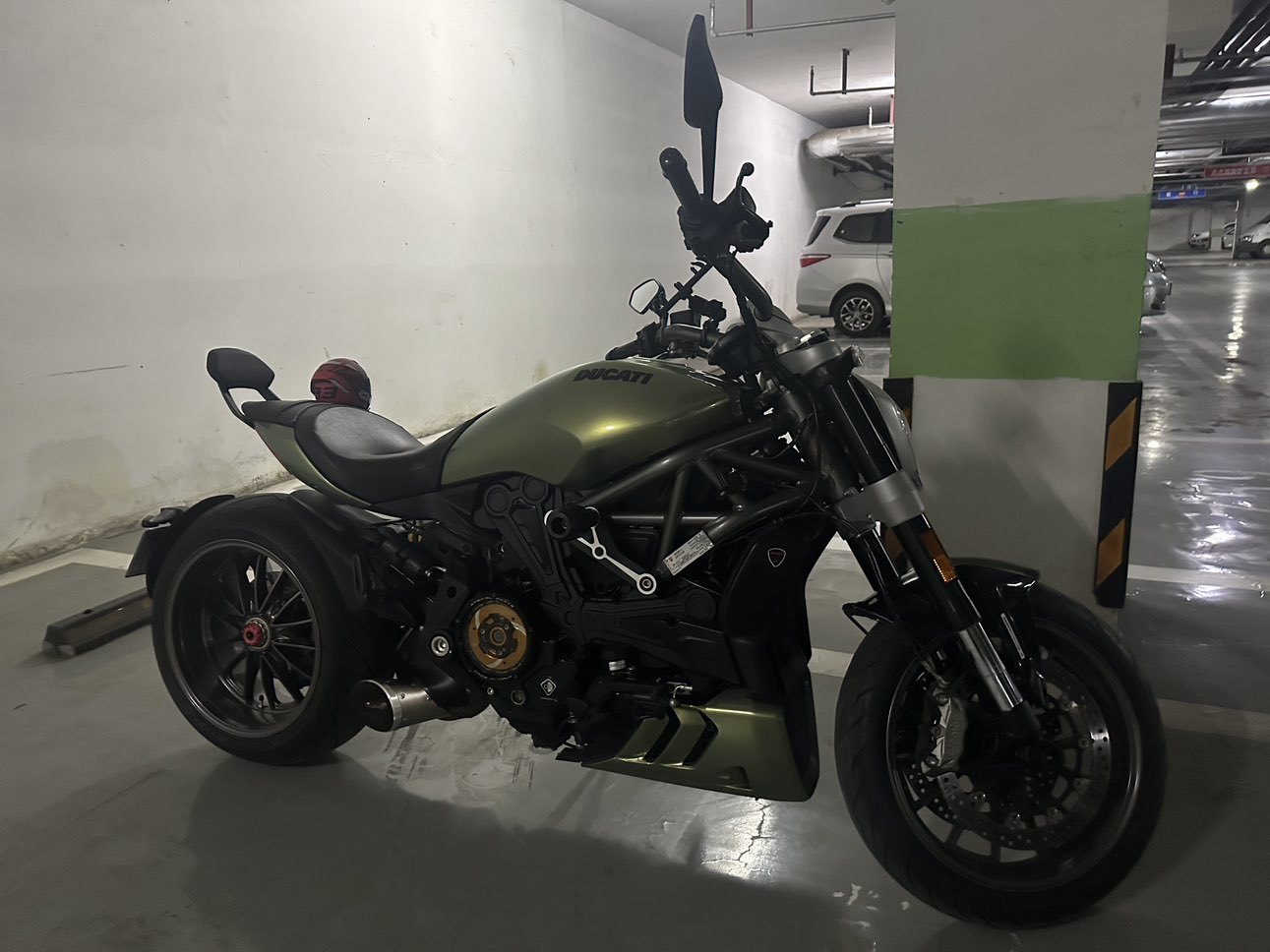 杜卡迪 XDiavel
