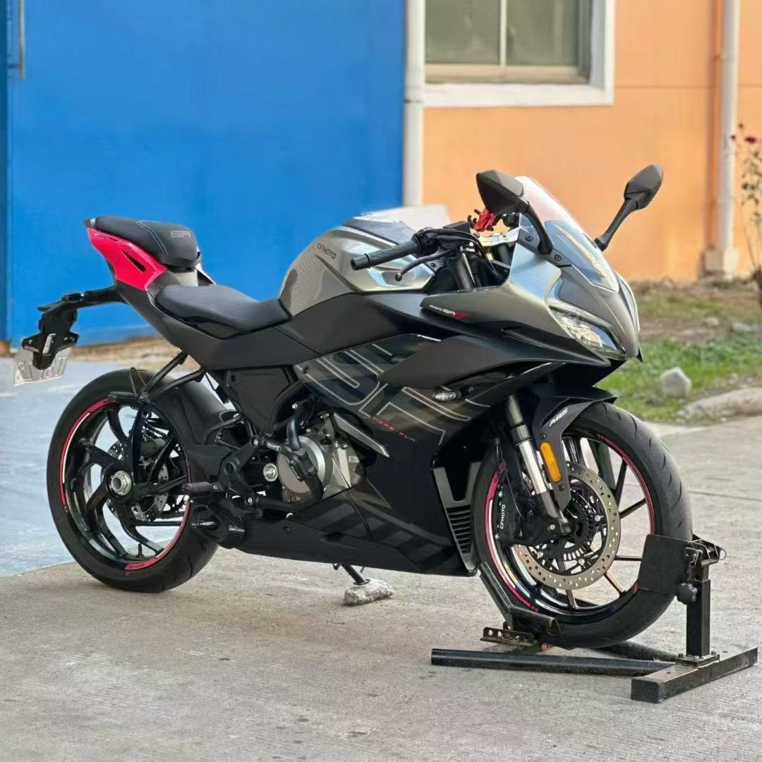 春风 250SR