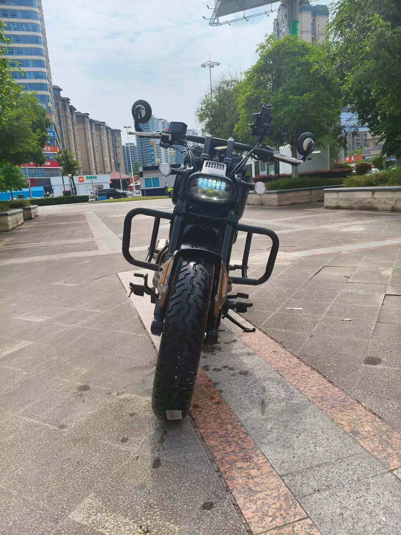 QJMOTOR 闪350