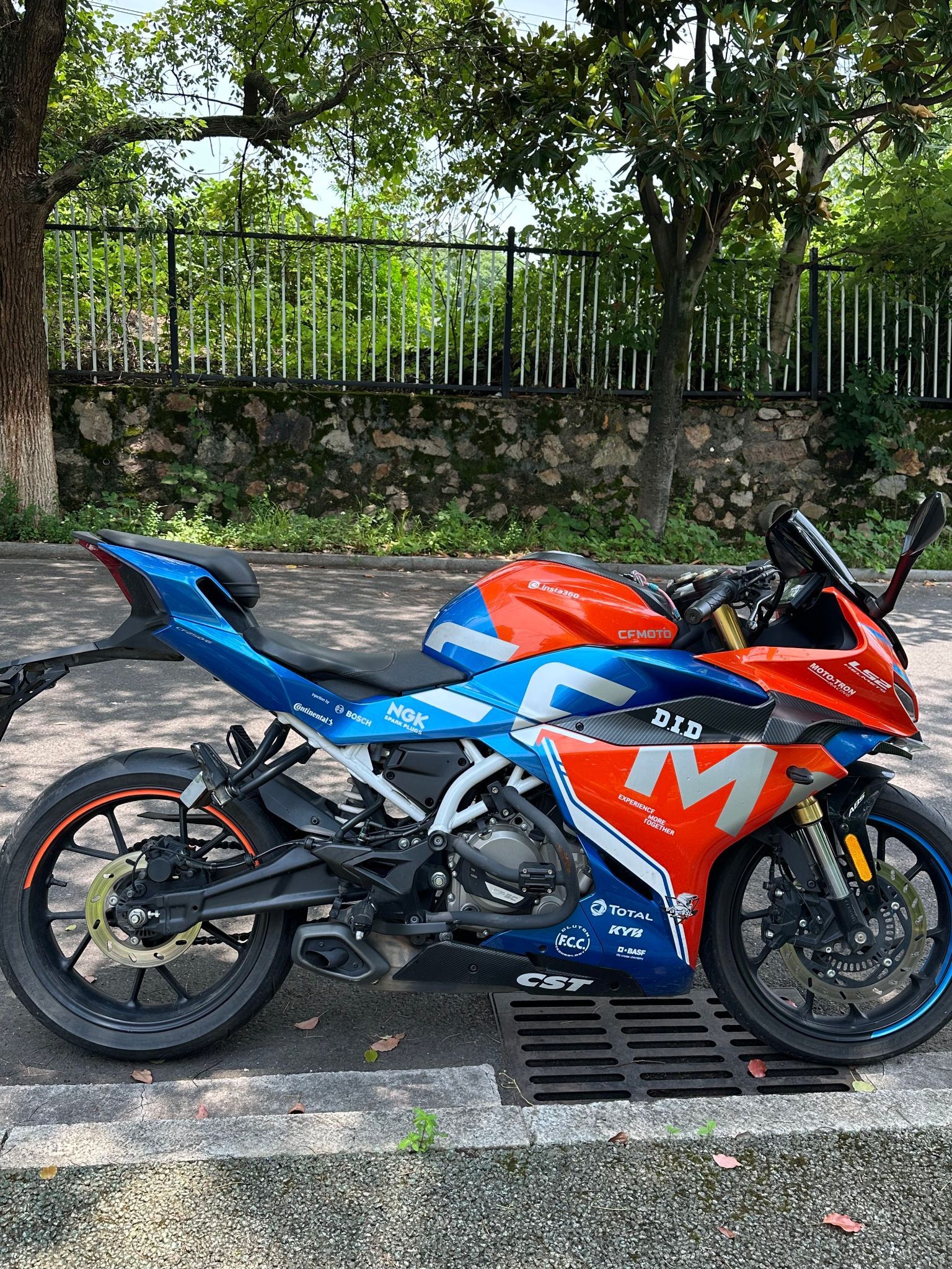 春风 250SR