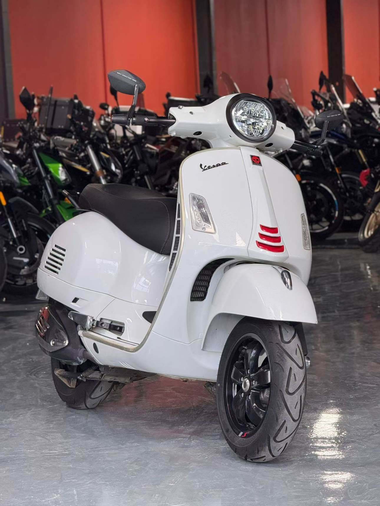 VESPA GTS