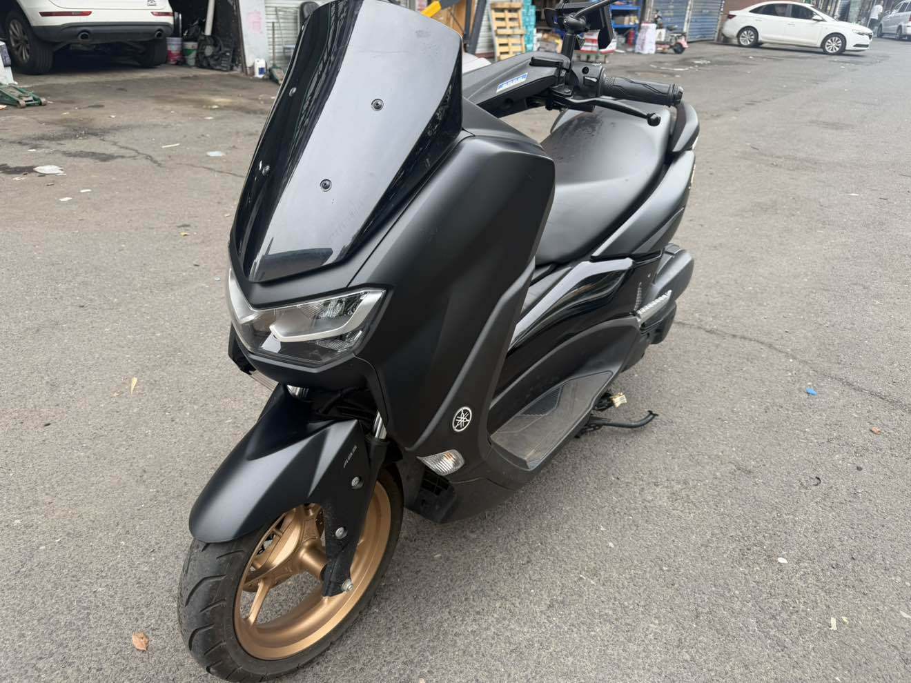 雅马哈 NMAX