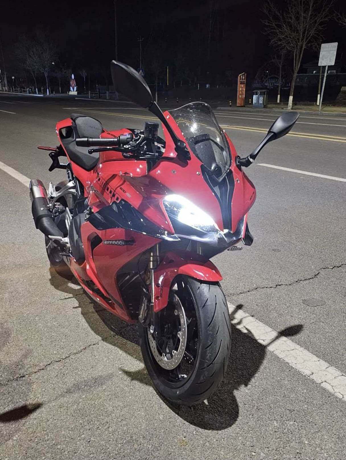 QJMOTOR 赛600