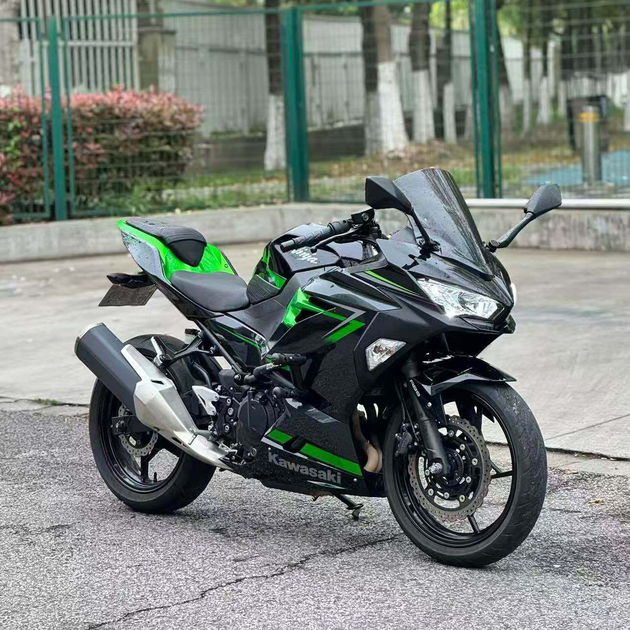 川崎 Ninja 400