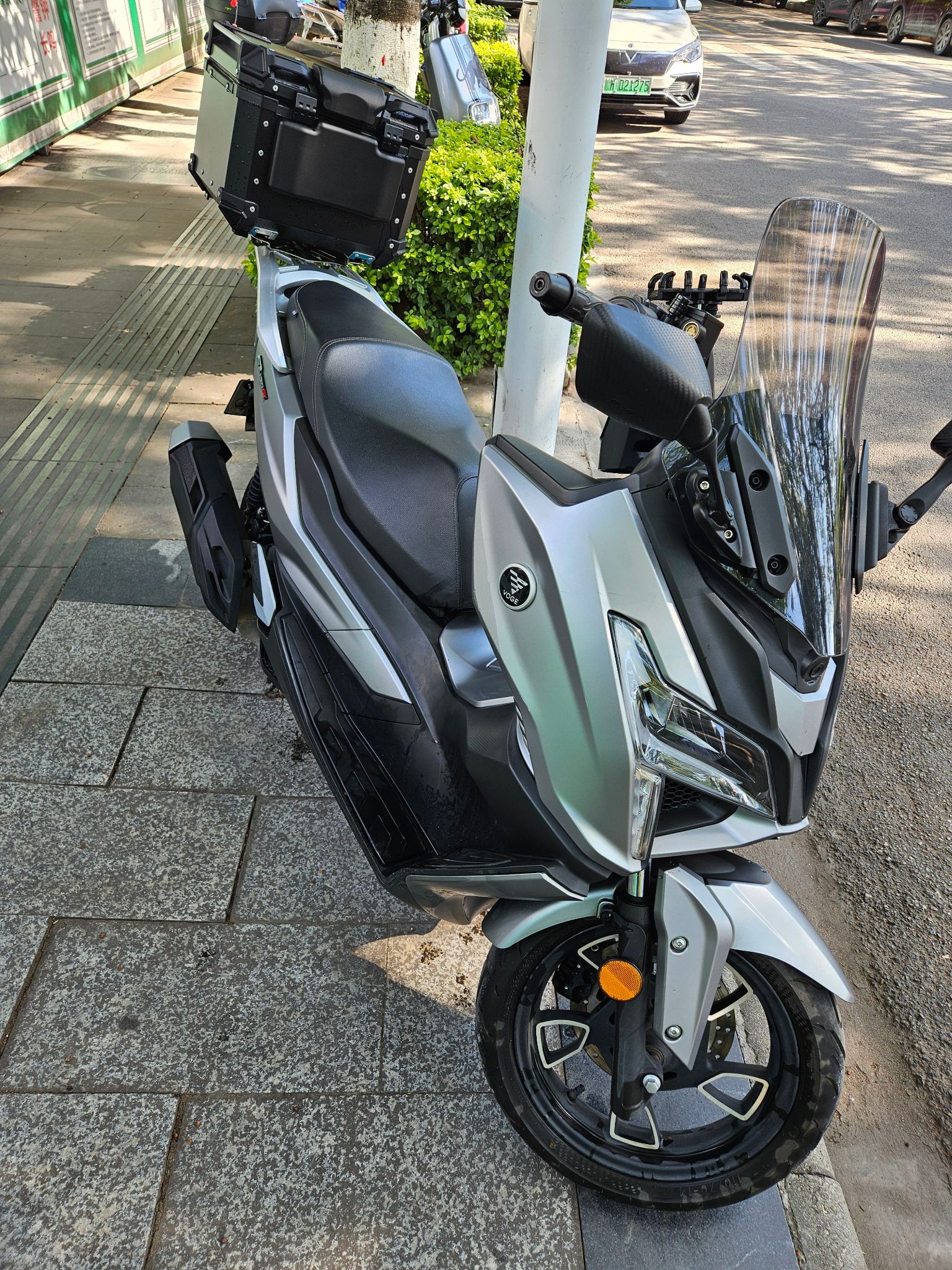 无极 SR150GT