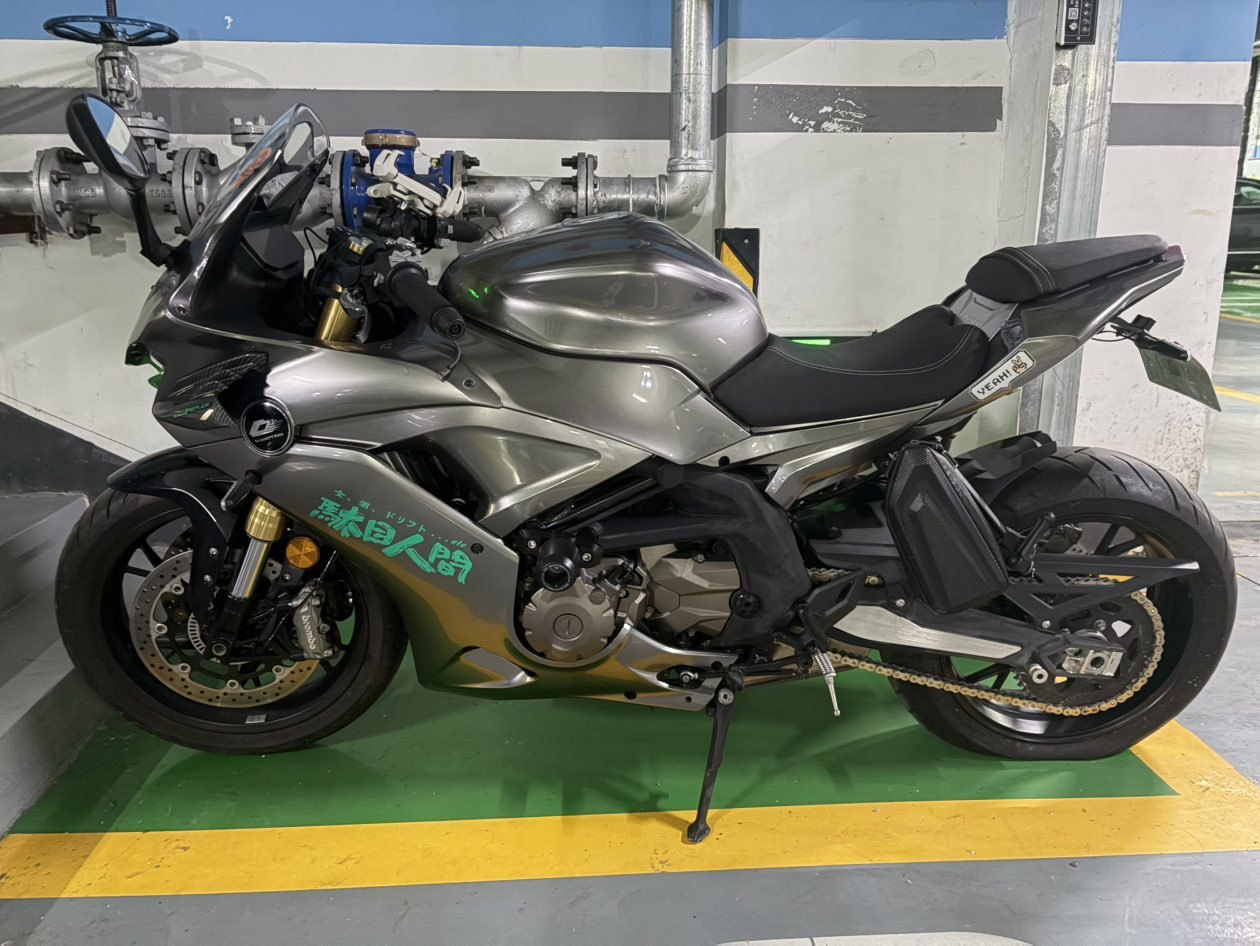 QJMOTOR 赛600