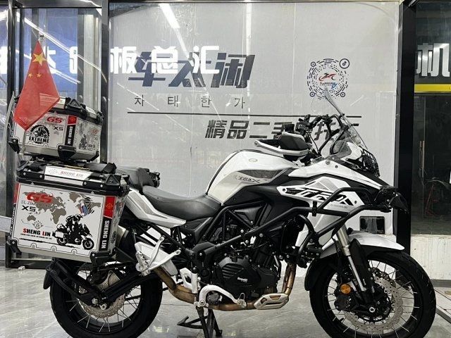 贝纳利 金鹏 TRK502