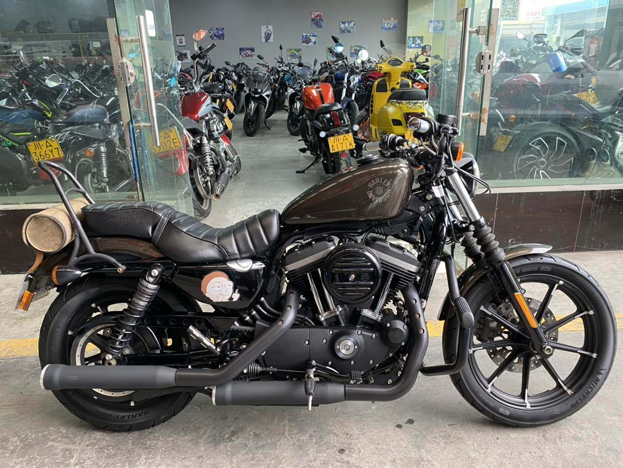 哈雷戴维森 Iron883 硬汉