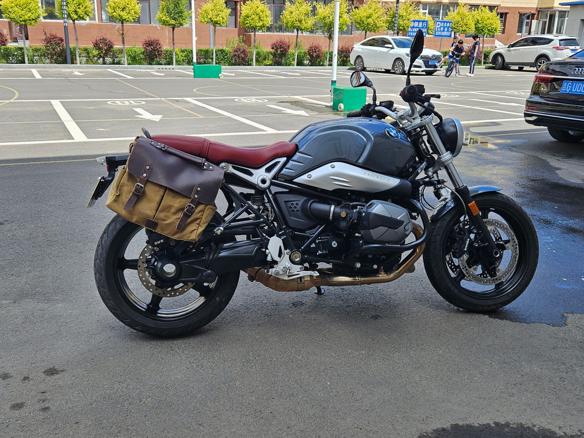 宝马 R NineT