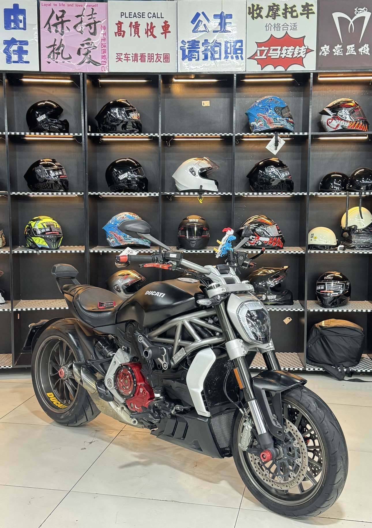 杜卡迪 XDiavel