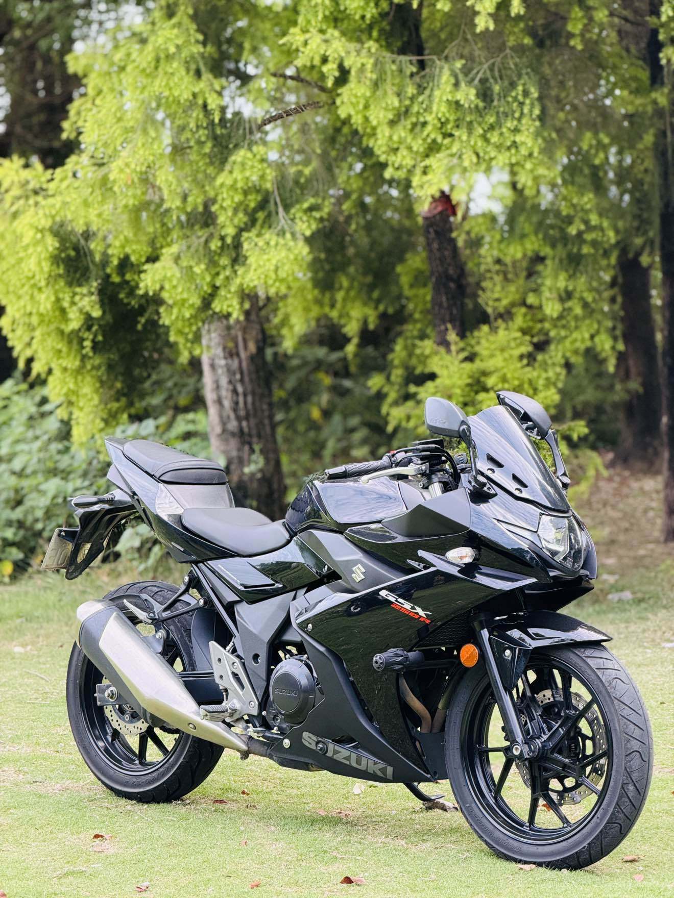 豪爵铃木 GSX250R