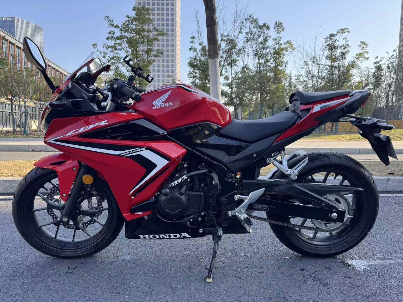 本田WING CBR400R